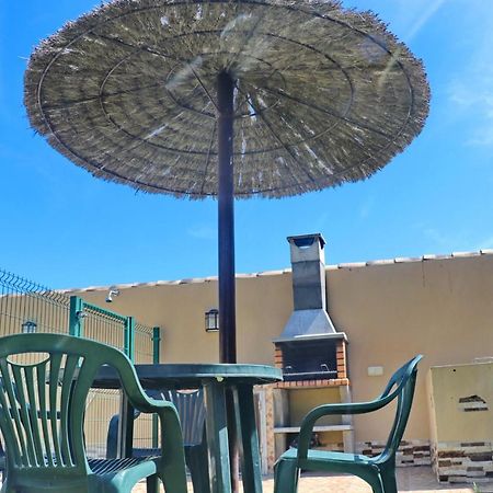 Bungalow Curro Pareja 97 Conil De La Frontera Esterno foto