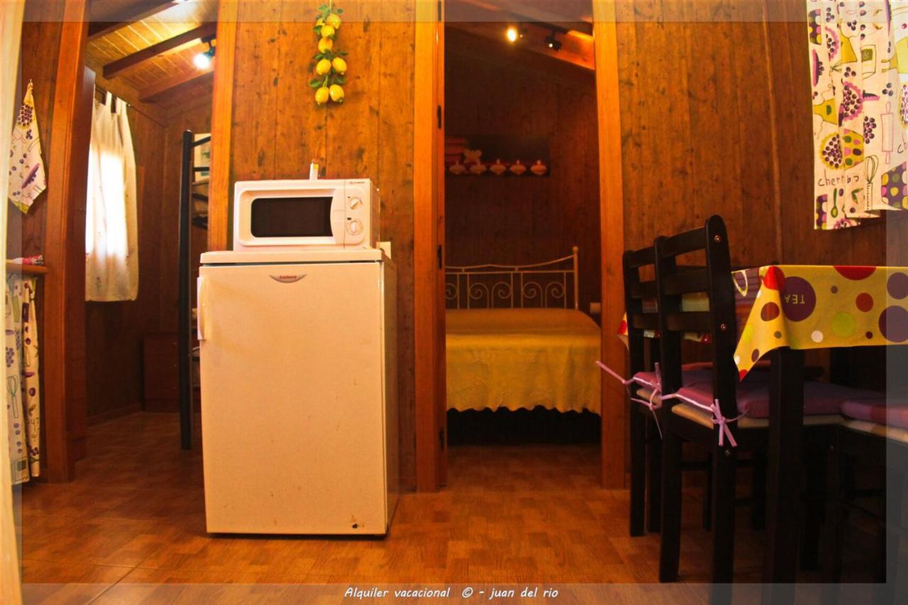 Bungalow Curro Pareja 97 Conil De La Frontera Esterno foto