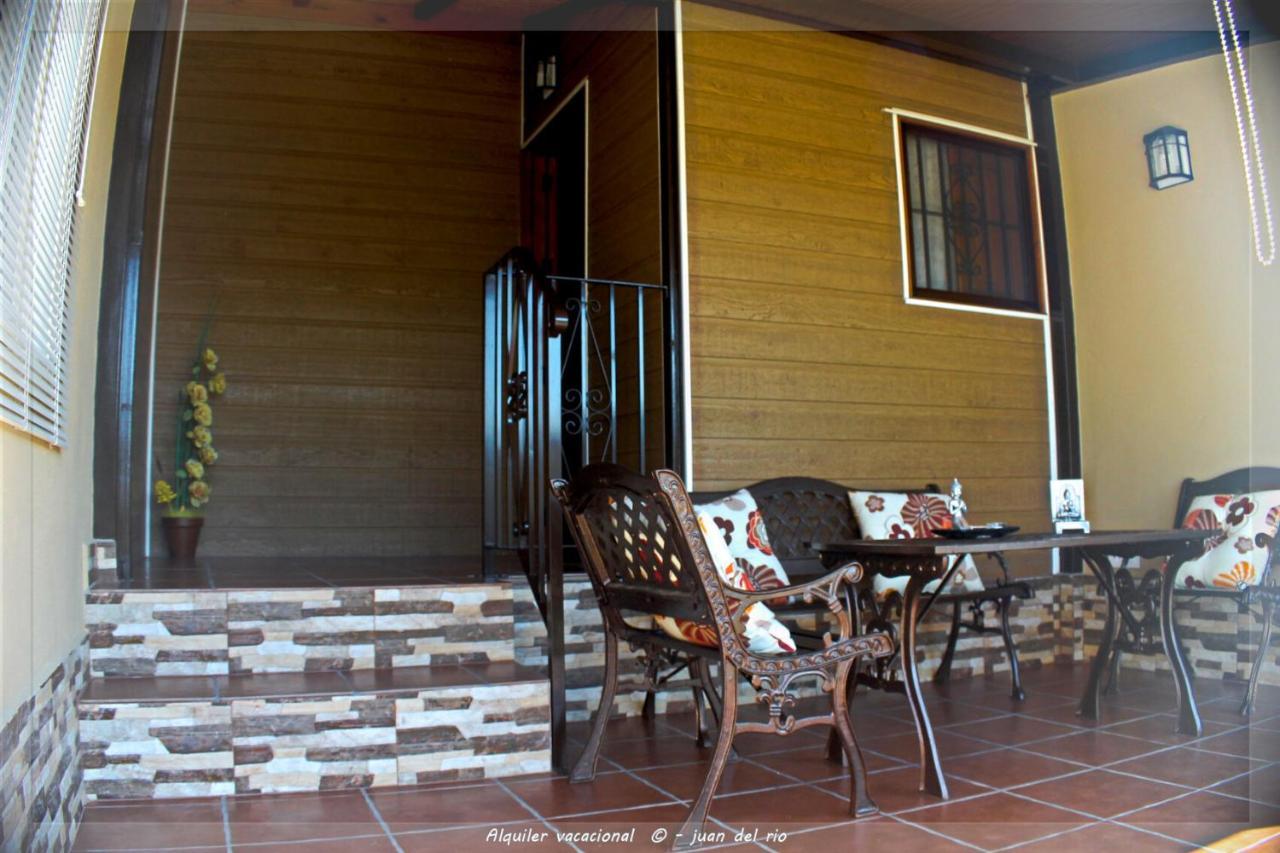 Bungalow Curro Pareja 97 Conil De La Frontera Esterno foto